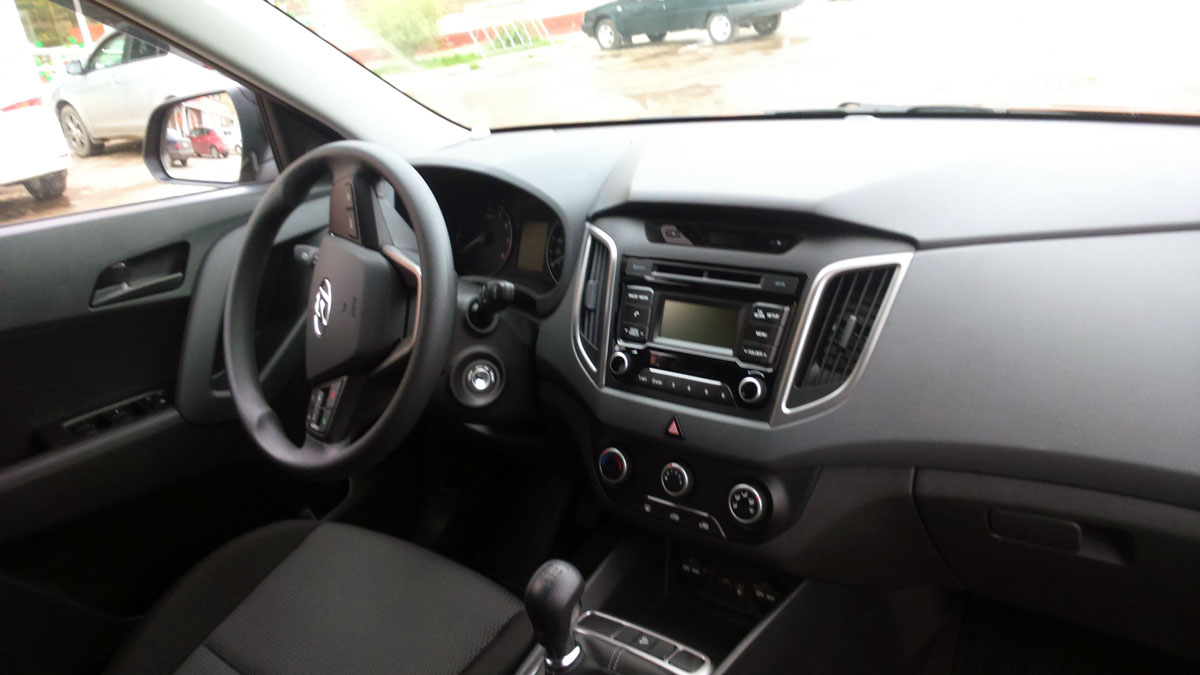 Полезные опции и оснащение салона у Hyundai Creta только в топовых комплектациях.
