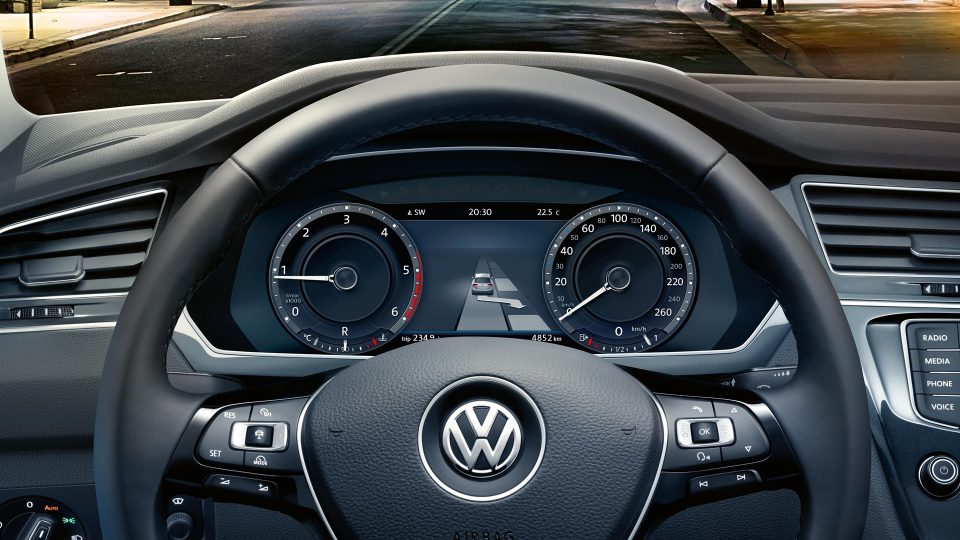 Volkswagen Tiguan: отличная эргономика водительского места