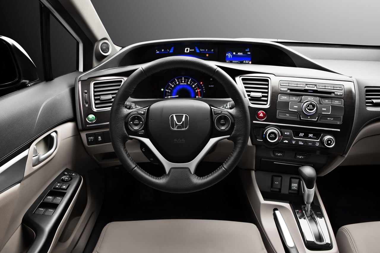 Интерьер Honda Civic 4D